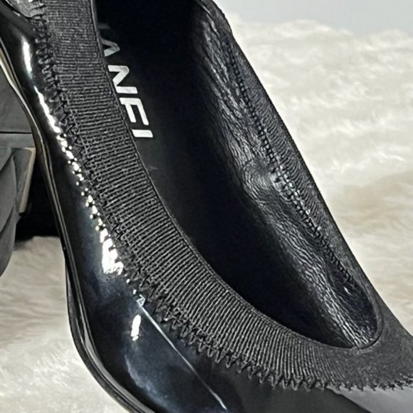 CHANEL Black Patent Leather CC Scrunch Block Heel Pumps EU Size 36, US Size 6 - Picture 9 of 15